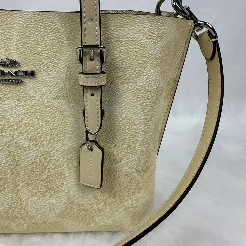 Coach Mollie Tote Bag 25 Signature Canvas CAL50 Signature Canvas/Silver/Hay NWT
